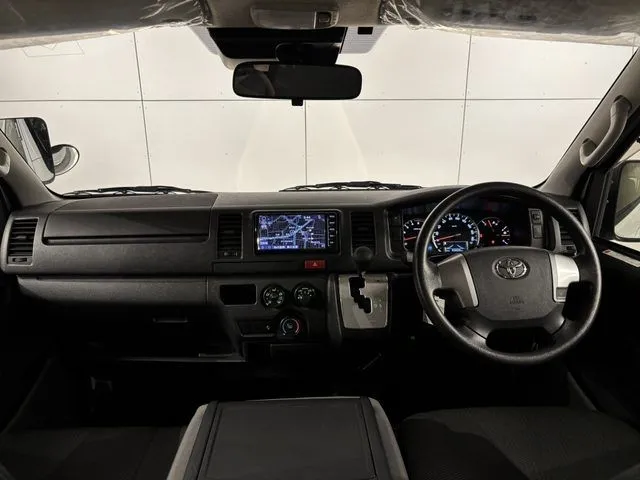 レジアスエースバン 4WD(トヨタ)の車両写真