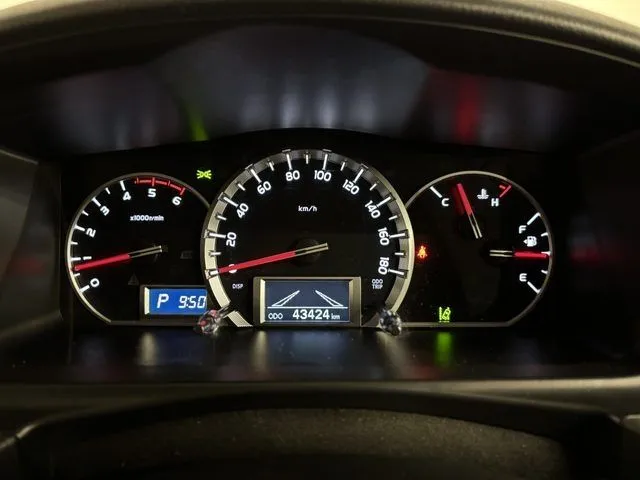 レジアスエースバン 4WD(トヨタ)の車両写真