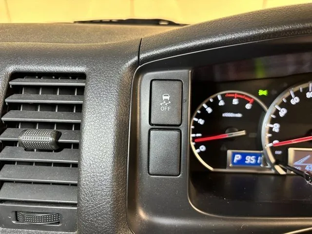 レジアスエースバン 4WD(トヨタ)の車両写真