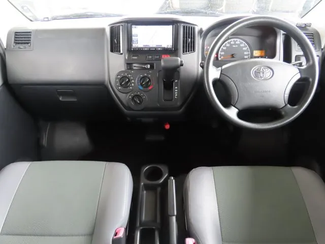 タウンエースバン 2WD(トヨタ)の車両写真
