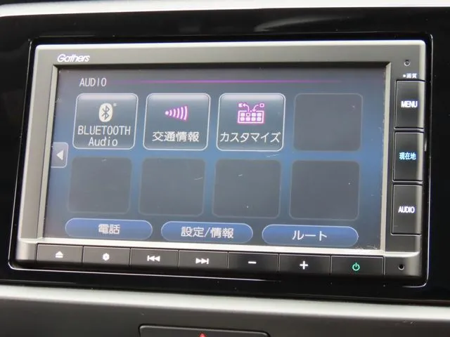 ホンダ　フィット　ｅ：ＨＥＶ