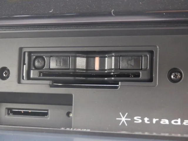 セレナ Sハイブリッド(ニッサン)の車両写真