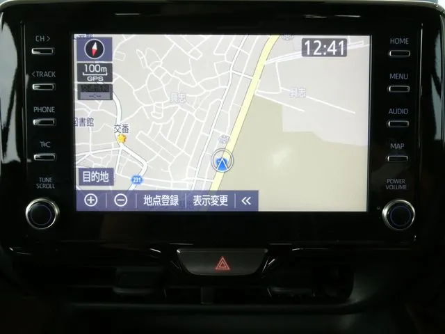 トヨタ　ヤリスクロス　ハイブリッド
