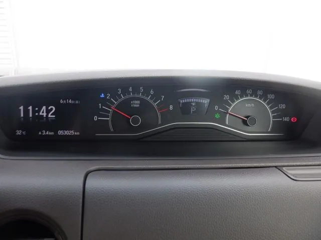 N BOX(ホンダ)の車両写真