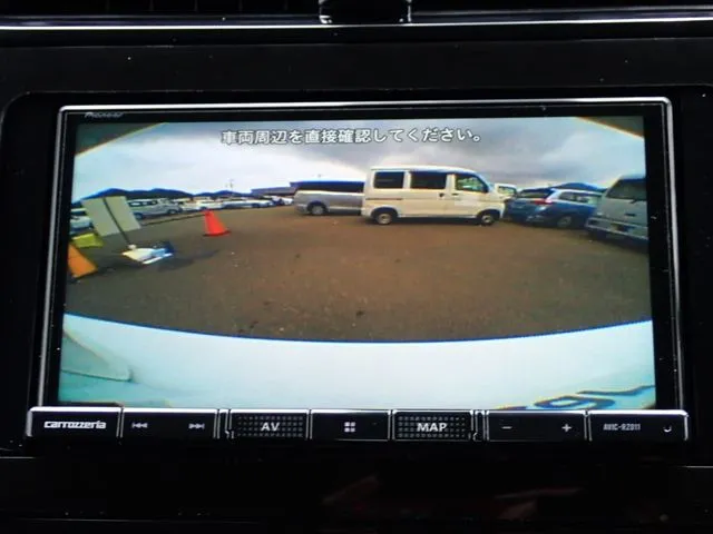 プリウス(トヨタ)の車両写真