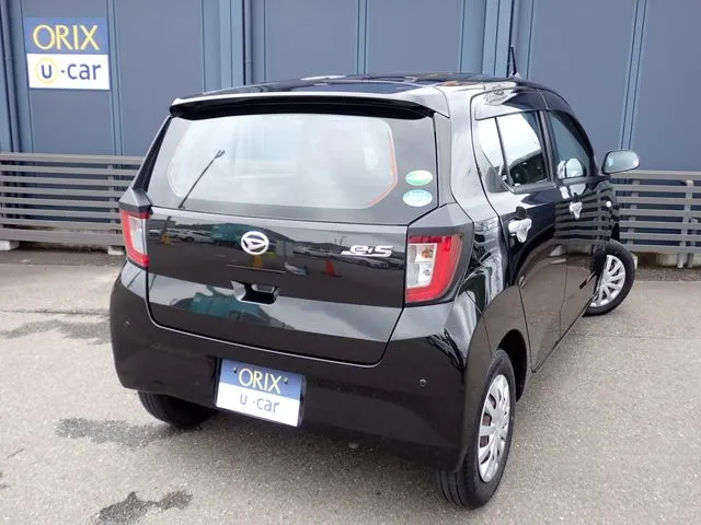 ミラ イース(ダイハツ)の車両写真