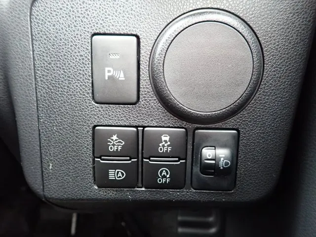 ミラ イース(ダイハツ)の車両写真