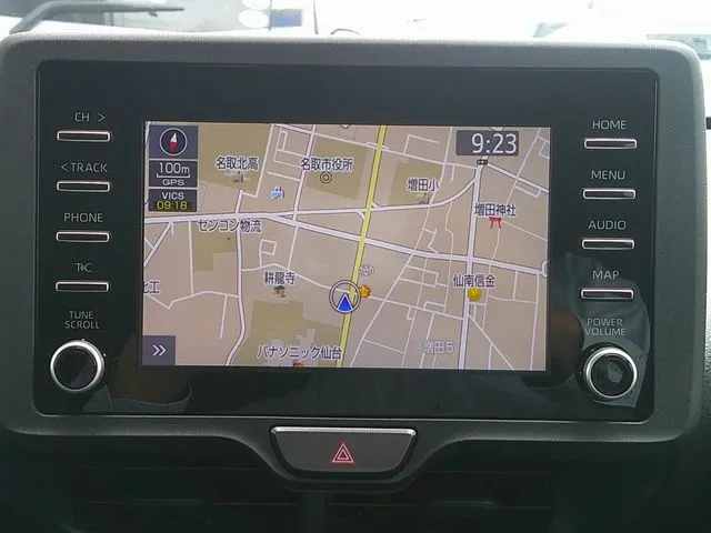 トヨタ　ヤリス　ハイブリッド