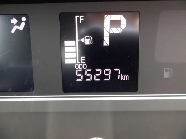 タント(ダイハツ)の車両写真