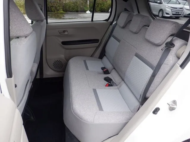 パッソ（トヨタ）の車両写真