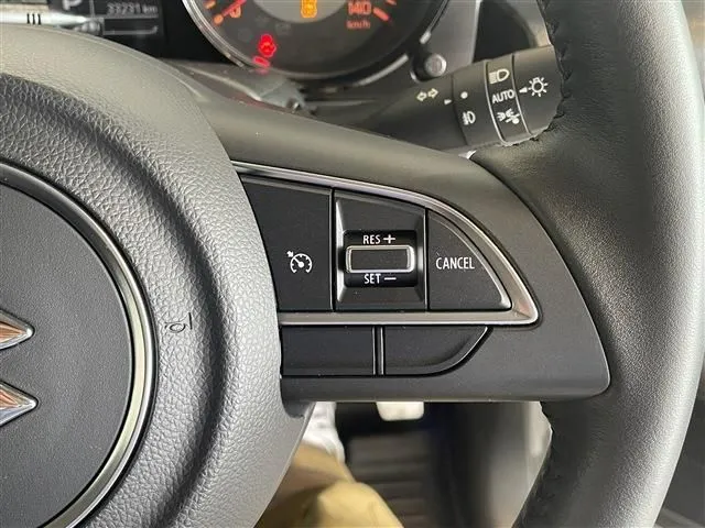 ジムニー 4WD(スズキ)の車両写真