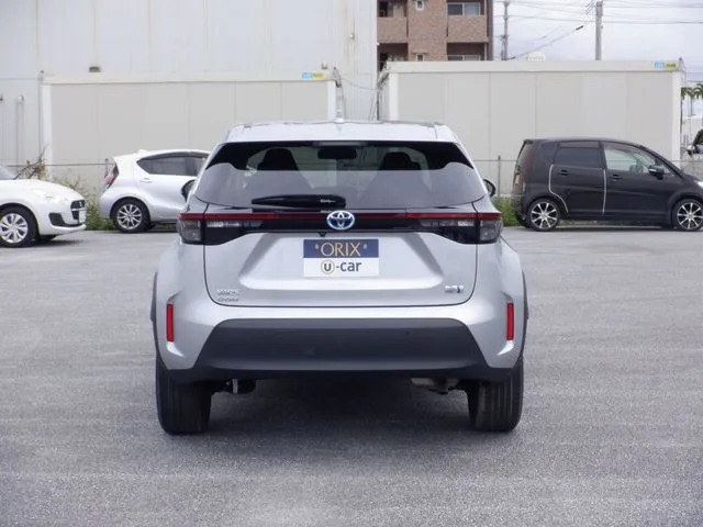 ヤリスクロス ハイブリッド(トヨタ)の車両写真