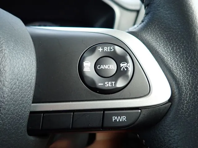 ルーミー(トヨタ)の車両写真