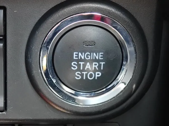 ルーミー(トヨタ)の車両写真