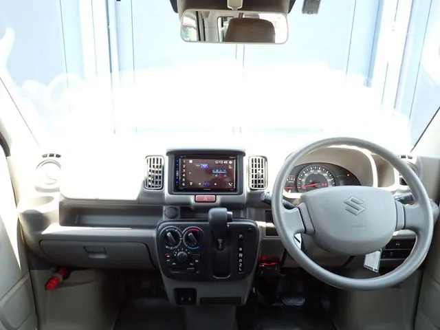 エブリイバン(スズキ)の車両写真