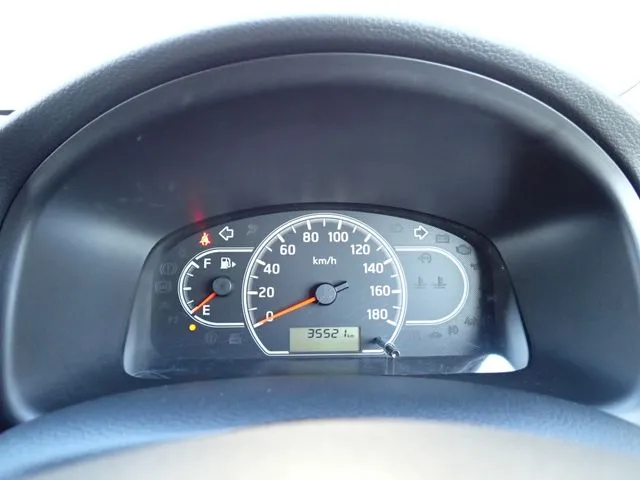 NV150 AD 2WD(ニッサン)の車両写真