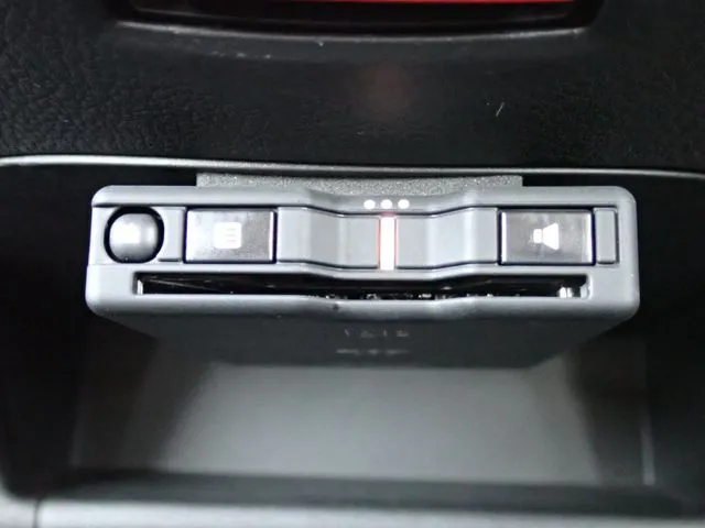 NV150 AD 2WD(ニッサン)の車両写真