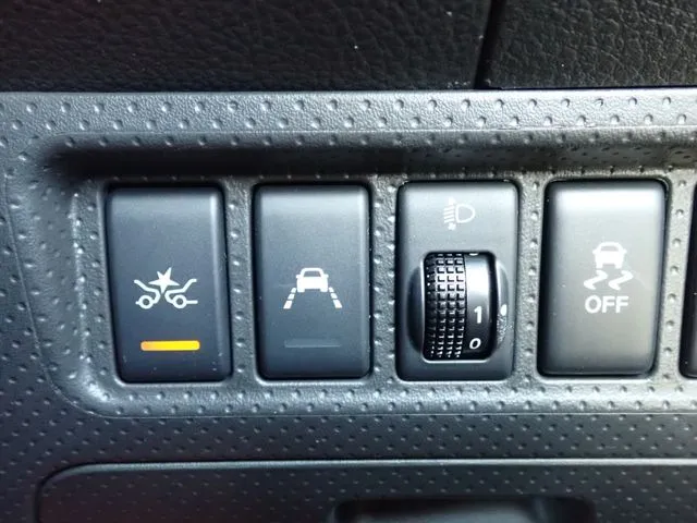 NV150 AD 2WD(ニッサン)の車両写真