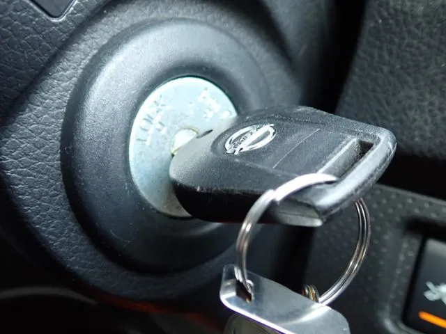 NV150 AD 2WD(ニッサン)の車両写真