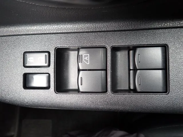 マーチ(ニッサン)の車両写真