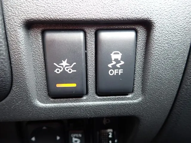 マーチ(ニッサン)の車両写真