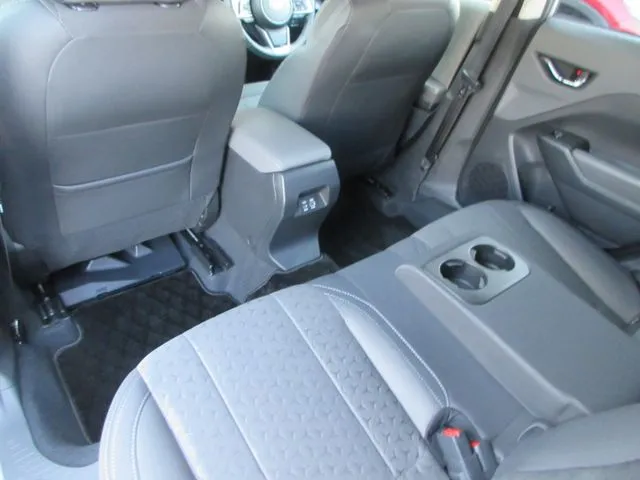 クロストレック(スバル)の車両写真