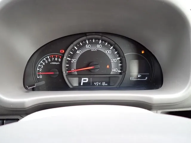 エブリイバン(スズキ)の車両写真