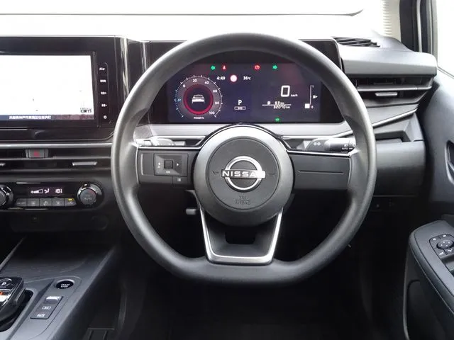 ノート(ニッサン)の車両写真