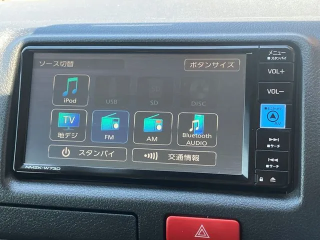 ハイエースバン 4WD(トヨタ)の車両写真