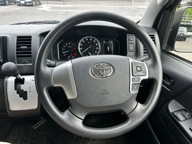 ハイエースバン 1.25t 2WD(トヨタ)の車両写真