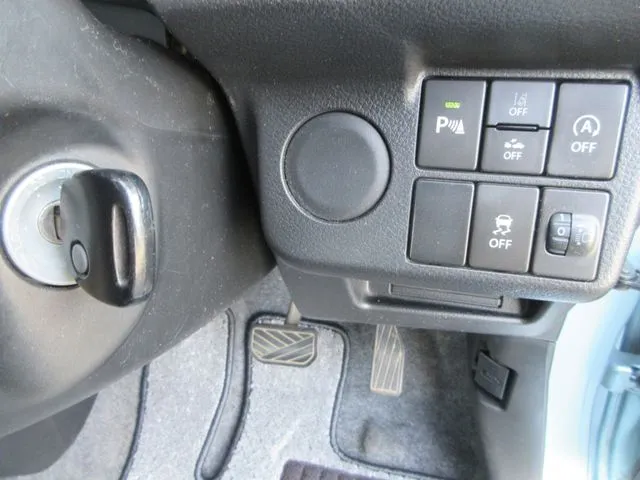 アルト 4WD(スズキ)の車両写真