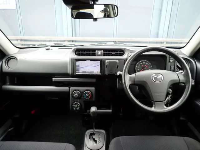 ファミリアバン　２ＷＤ（マツダ）の車両写真