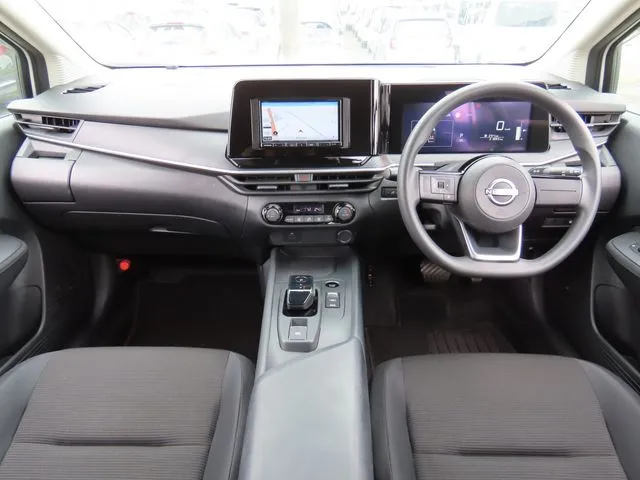 ノート(ニッサン)の車両写真