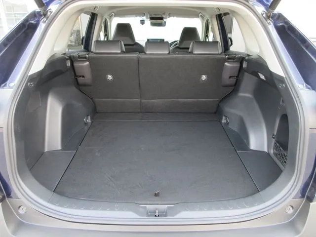 ＲＡＶ４　４ＷＤ（トヨタ）の車両写真