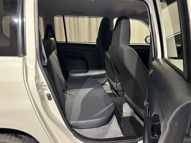 トヨタ　プロボックスバン　２ＷＤ