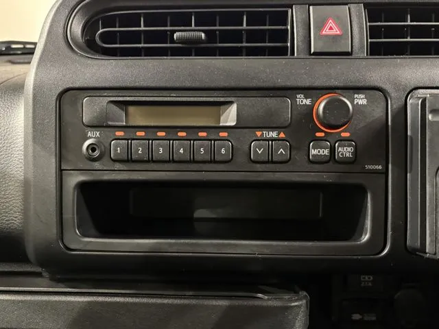 トヨタ　プロボックスバン　２ＷＤ