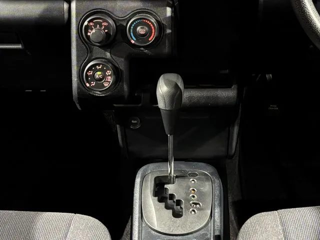 トヨタ　プロボックスバン　２ＷＤ