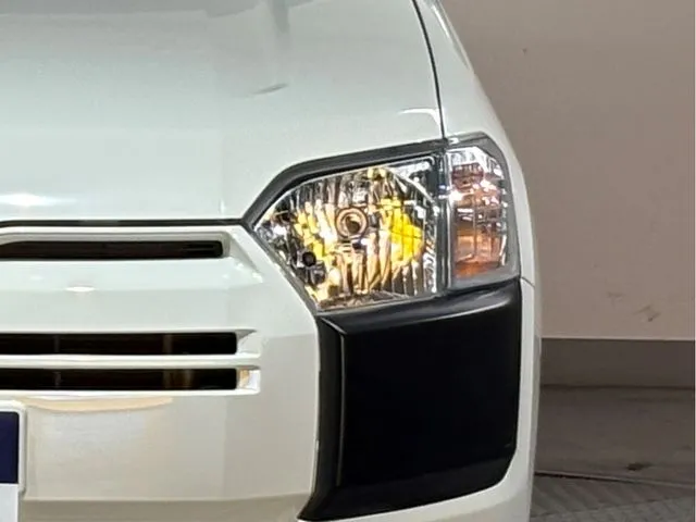 トヨタ　プロボックスバン　２ＷＤ