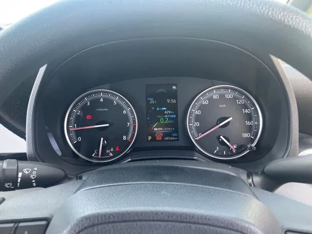 トヨタ ノア 4WD