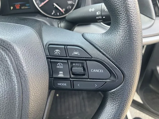 トヨタ ノア 4WD