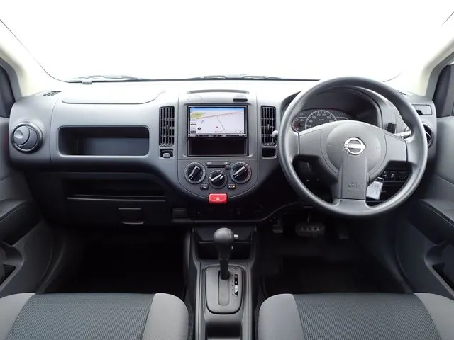 NV150 AD 2WD(ニッサン)の車両写真