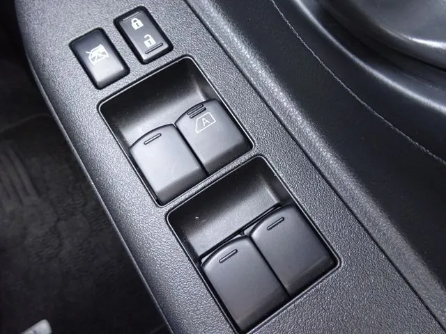 マーチ（ニッサン）の車両写真