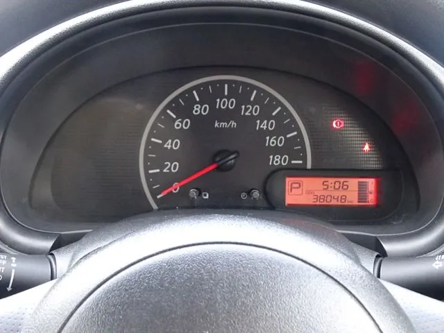 マーチ（ニッサン）の車両写真