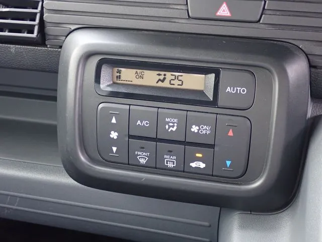 Ｎ－ＶＡＮ（ホンダ）の車両写真