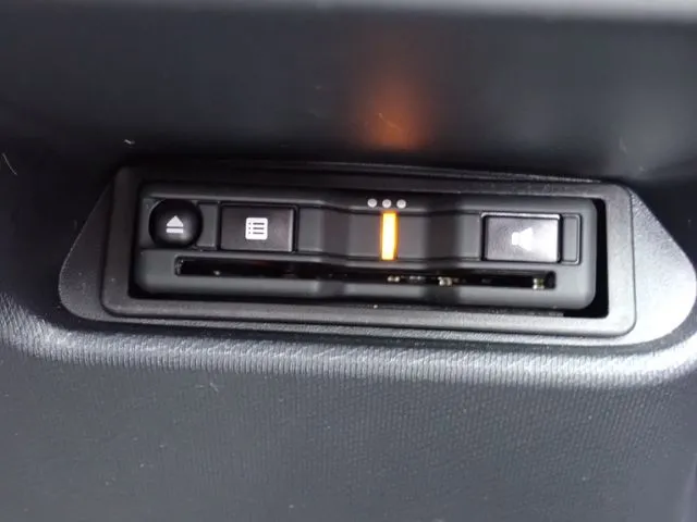 アクア(トヨタ)の車両写真
