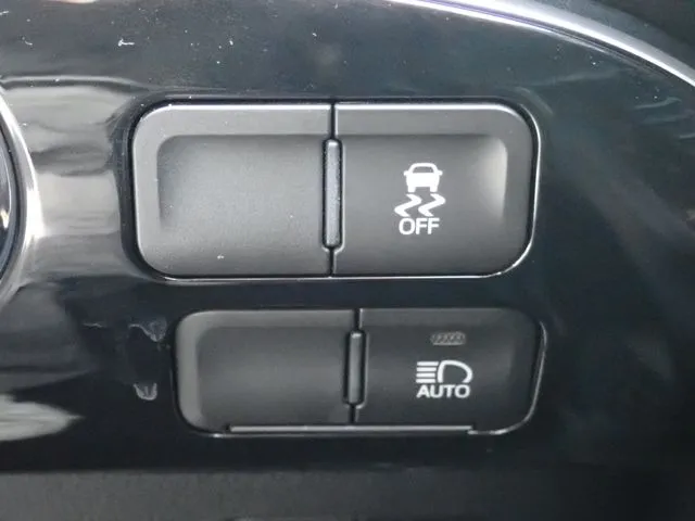 プリウス(トヨタ)の車両写真