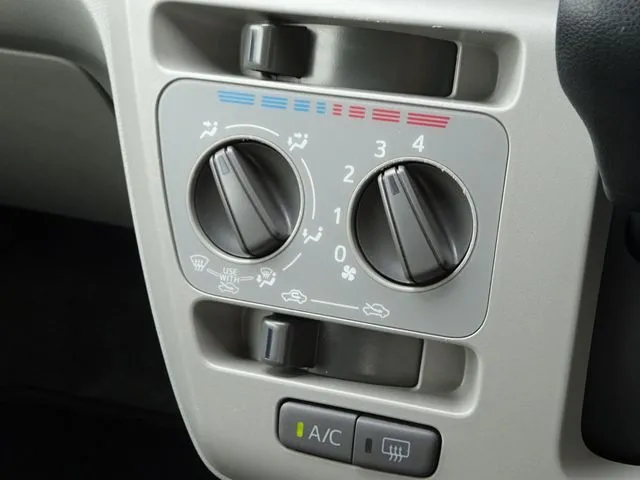 ダイハツ ミラ イース