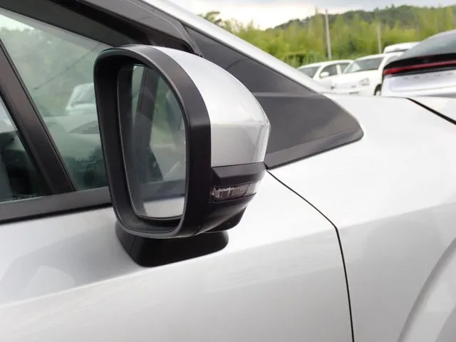 ノート(ニッサン)の車両写真
