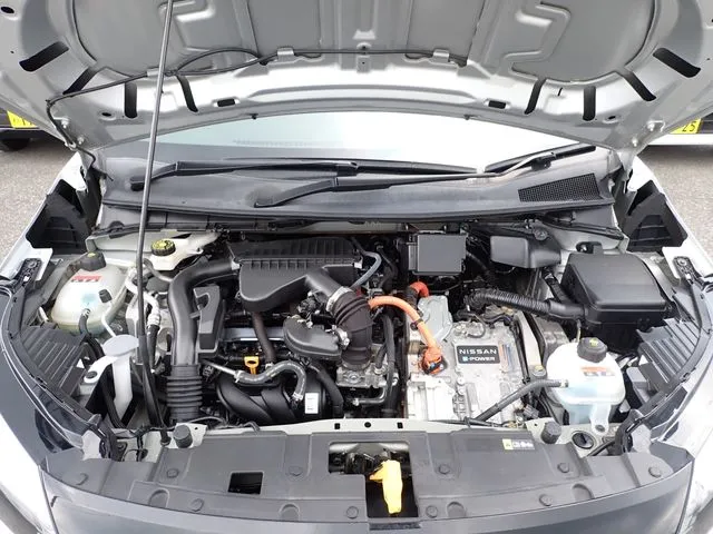 ノート(ニッサン)の車両写真