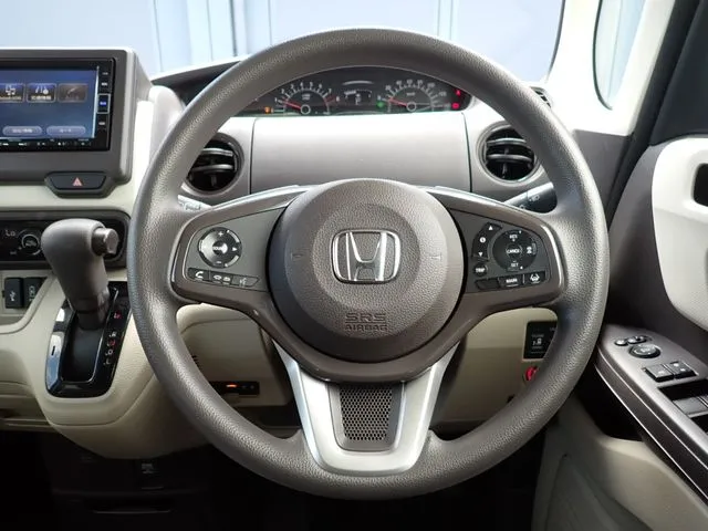 Ｎ　ＢＯＸ（ホンダ）の車両写真